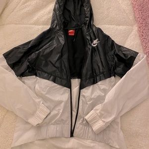 Nike windbreaker